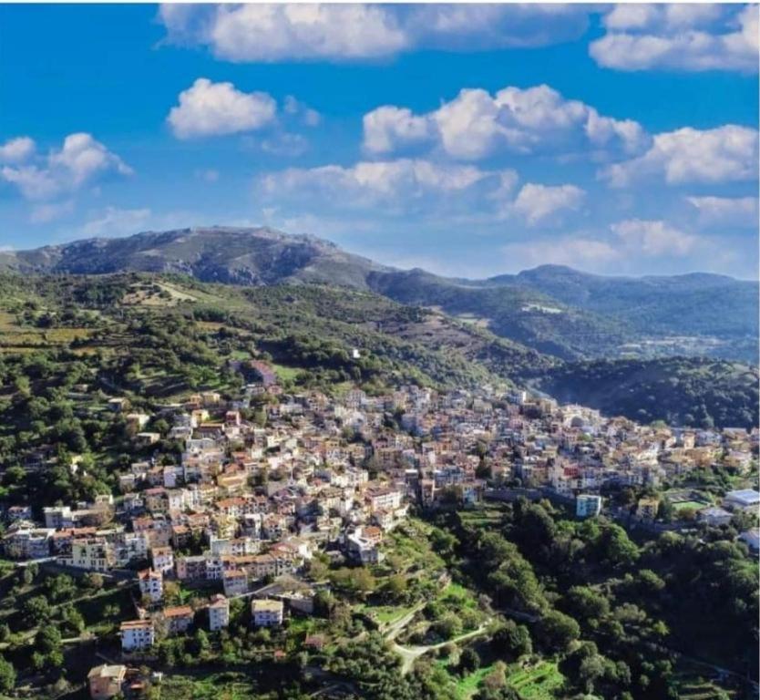New! La Ginestra,Casa Vacanze Bifamiliare In Montagna-Seulo Sardegna מראה חיצוני תמונה